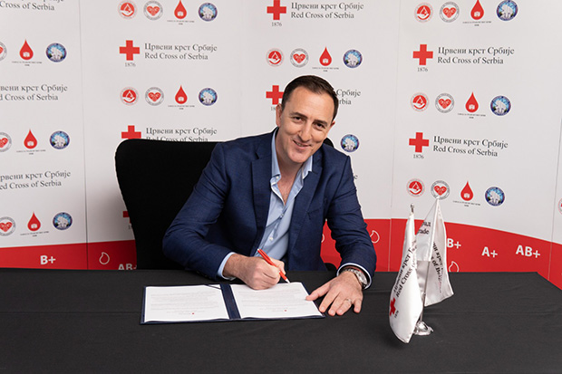 Црвени крст Београд и Црвени крст Србије представљају 27 ПРОМОТЕРА ДОБРОВОЉНОГ ДАВАЛАШТВА КРВИ за 2020. годину у кампањи #ЦРВЕНИКРСТЦРВЕНИТЕПИХ 